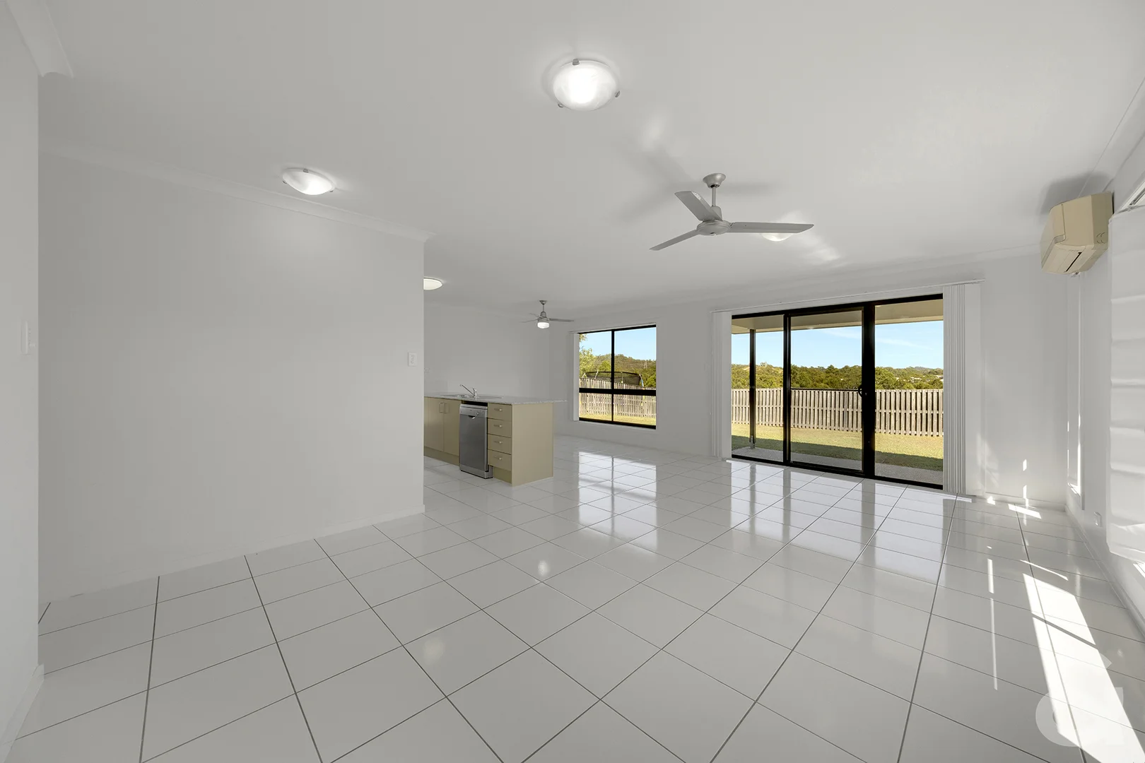 Additional image 13 of 20 Cornforth Crescent, Kirkwood QLD 4680