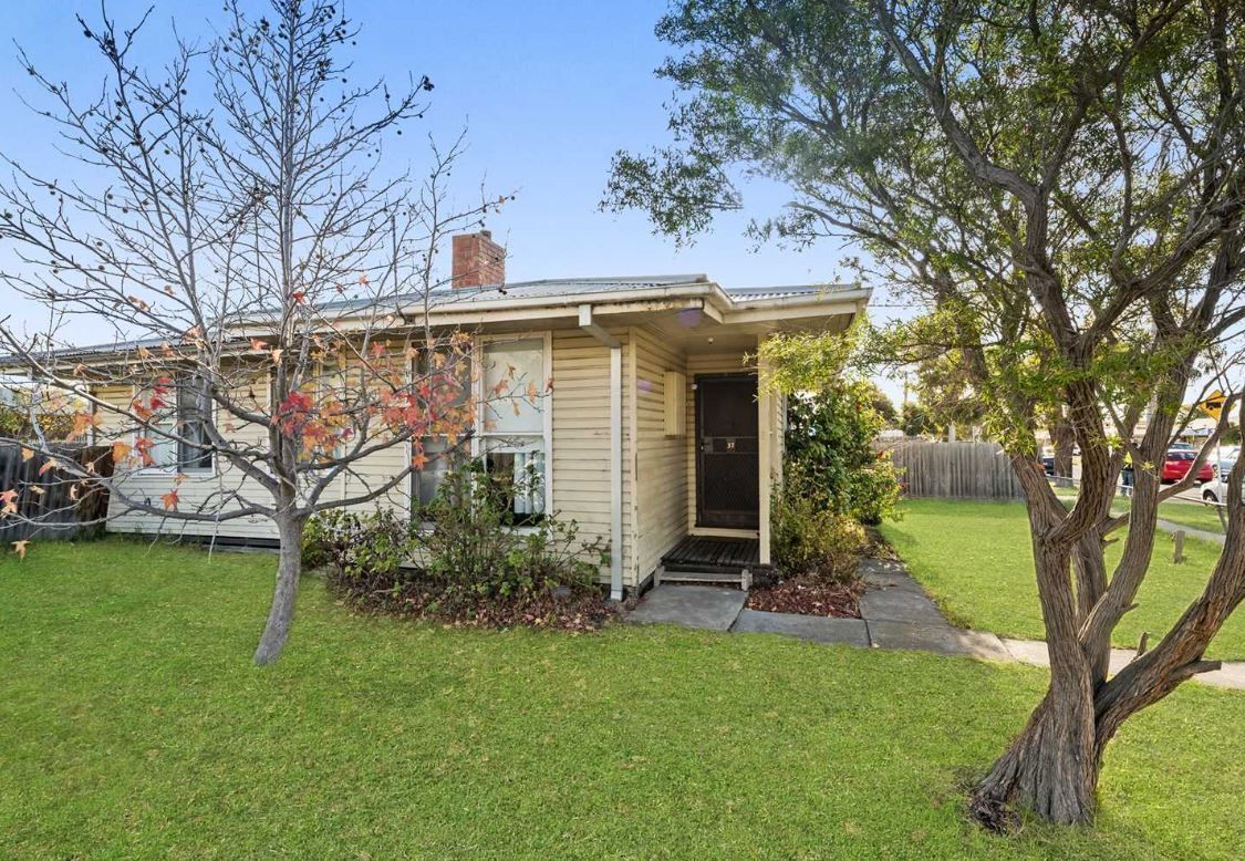 3 bedrooms House in 37 Robin Ave NORLANE VIC, 3214