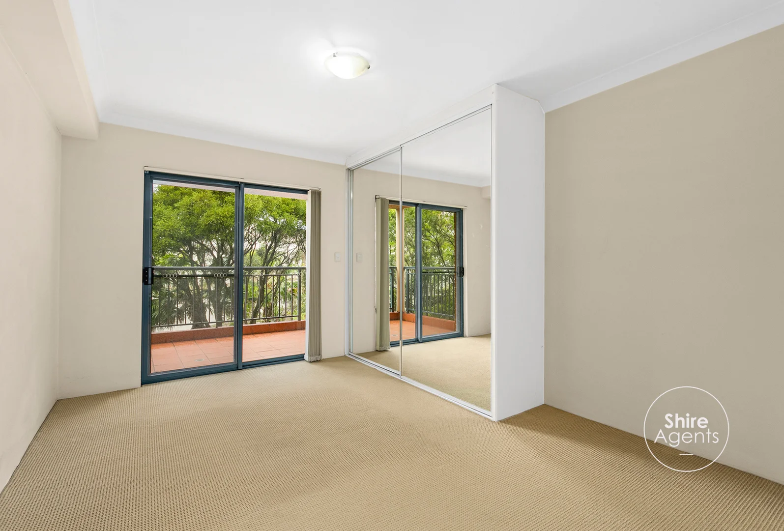 Additional image 3 of 22/12-14 Clubb Crescent, Miranda NSW 2228