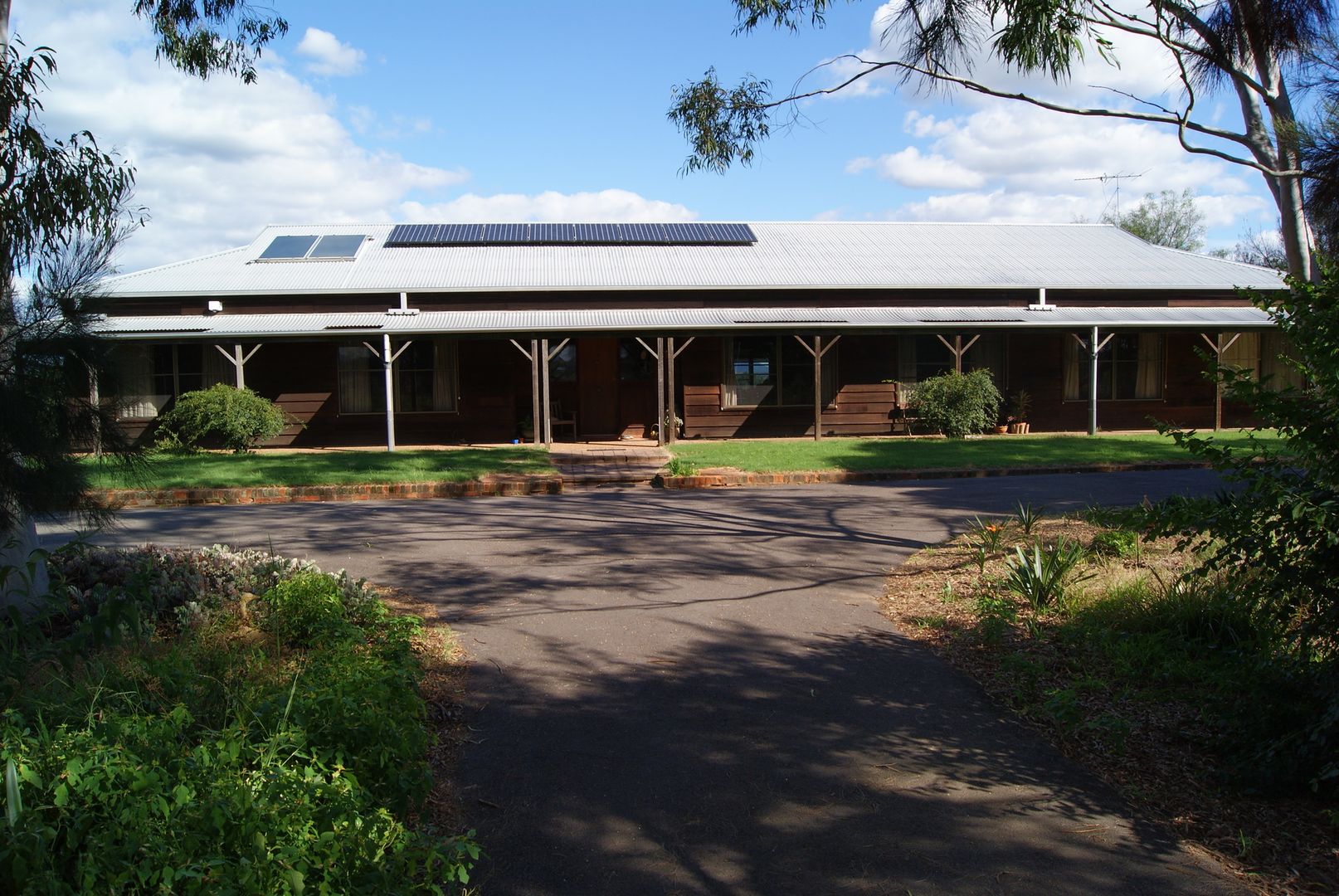 776 Glendon Rd, Glendon NSW 2330, Image 2