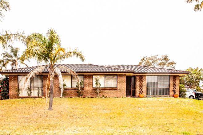 Picture of 5 Lucas Drive, HORSLEY NSW 2530