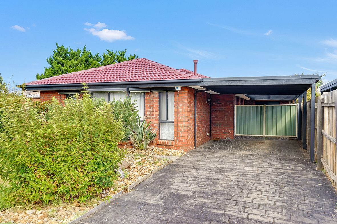4 bedrooms House in 18 Ganges Court WERRIBEE VIC, 3030