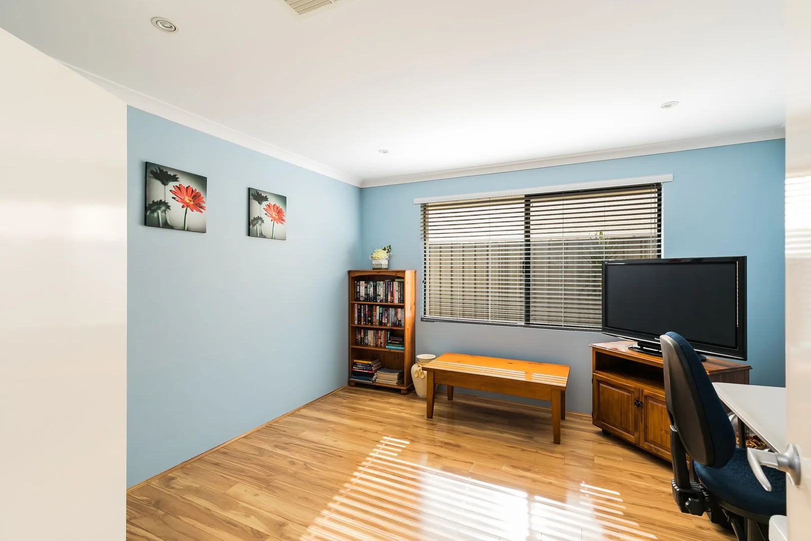 Additional image 9 of 11 LONDON LINK, Aubin Grove WA 6164