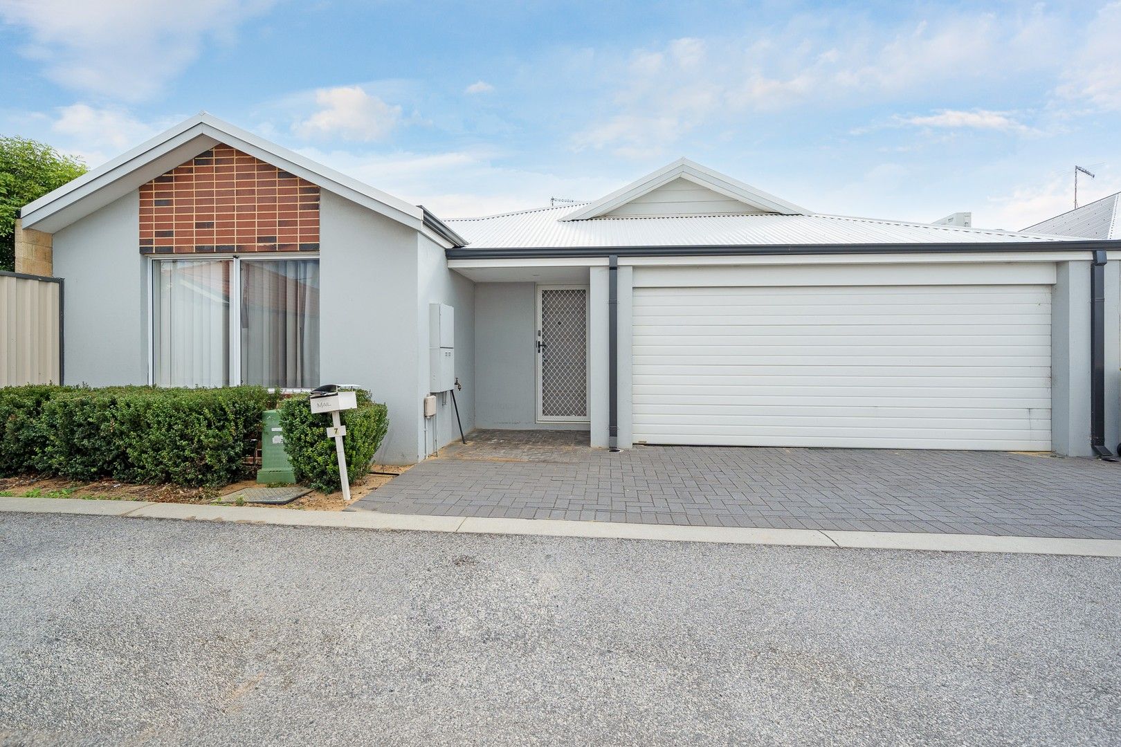 7/99 Lowanna Way, Armadale WA 6112, Image 0