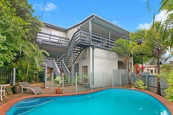 20 Broadwater Esplanade, Bilambil Heights NSW 2486, Image 0