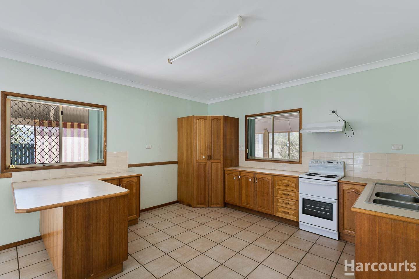 27 Hunter Street, Torbanlea QLD 4662, Image 2