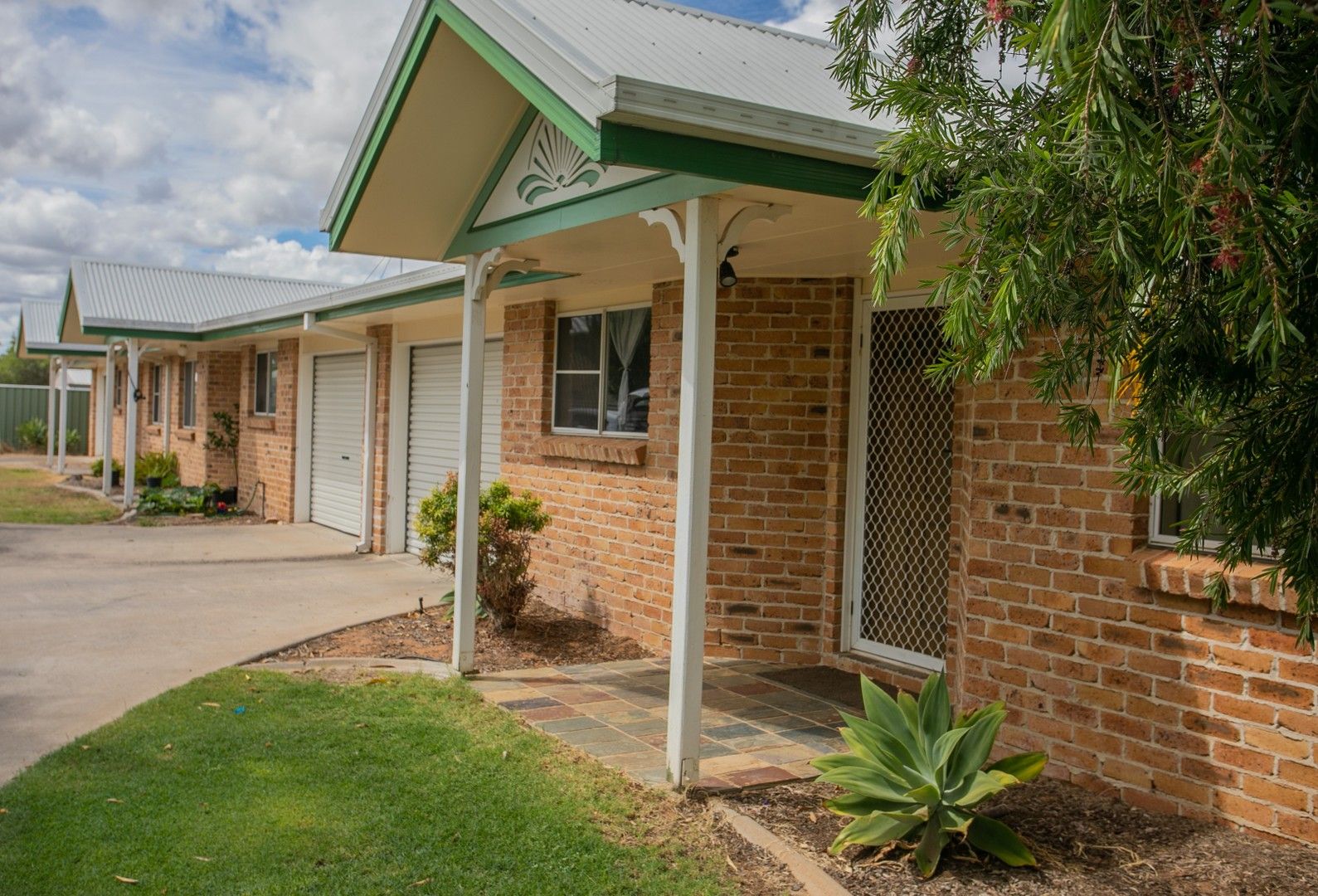 1,2,3/72 Wambo Street, Chinchilla QLD 4413, Image 0