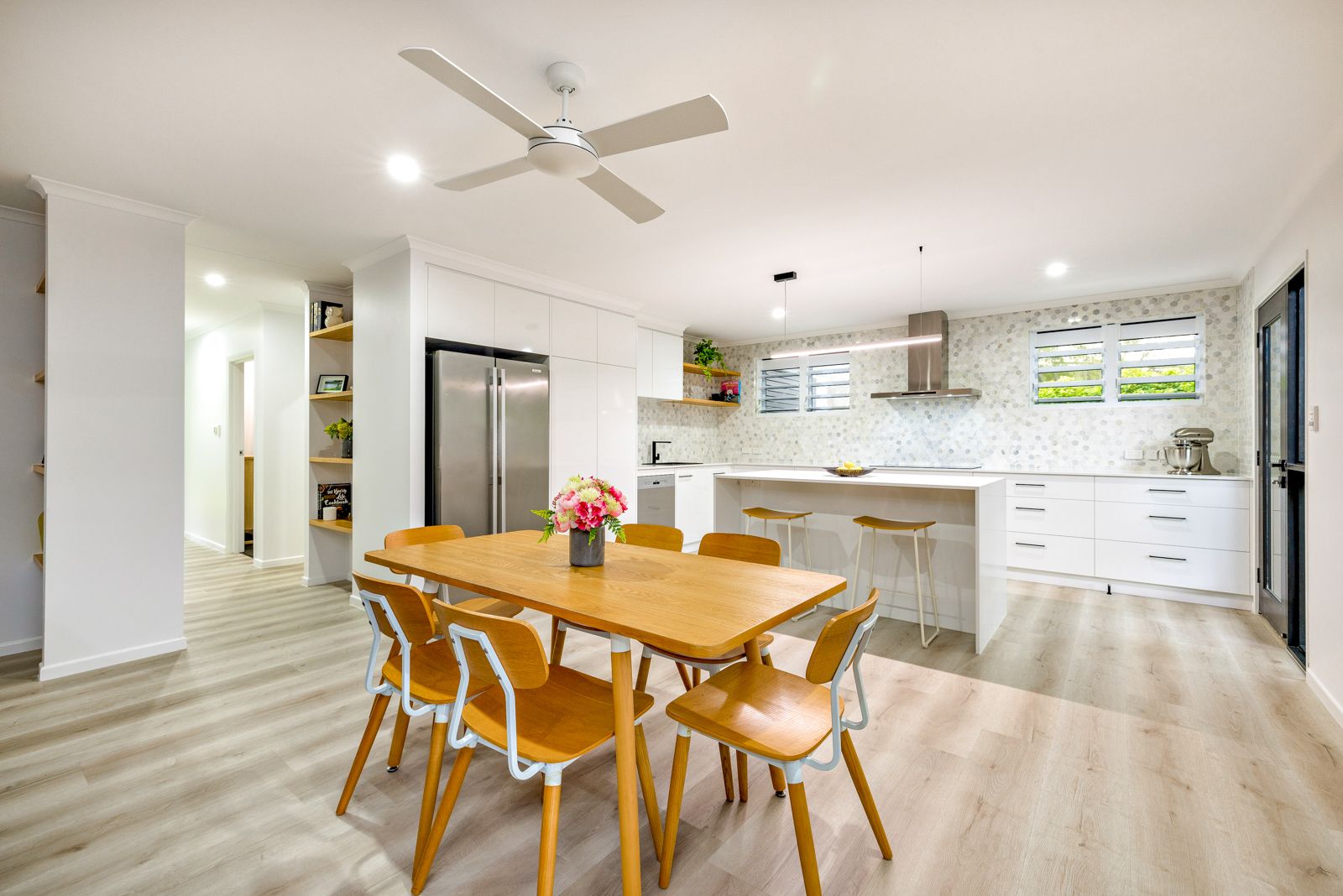 191 Greenslopes Street, Edge Hill QLD 4870, Image 1