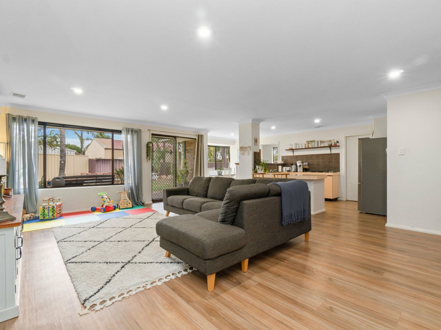 53 Wittenoom Road, High Wycombe WA 6057, Image 1