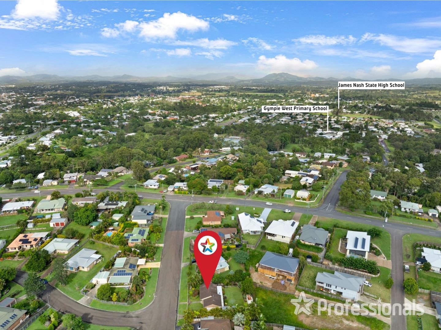 8 Heights Drive, Gympie QLD 4570, Image 2