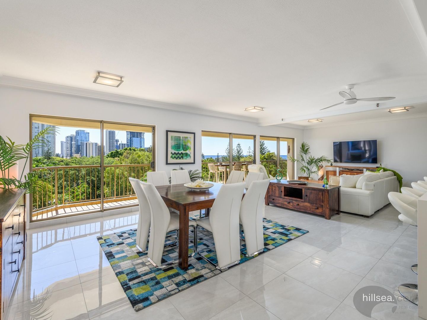29/8 Admiralty Drive, Paradise Waters QLD 4217, Image 2