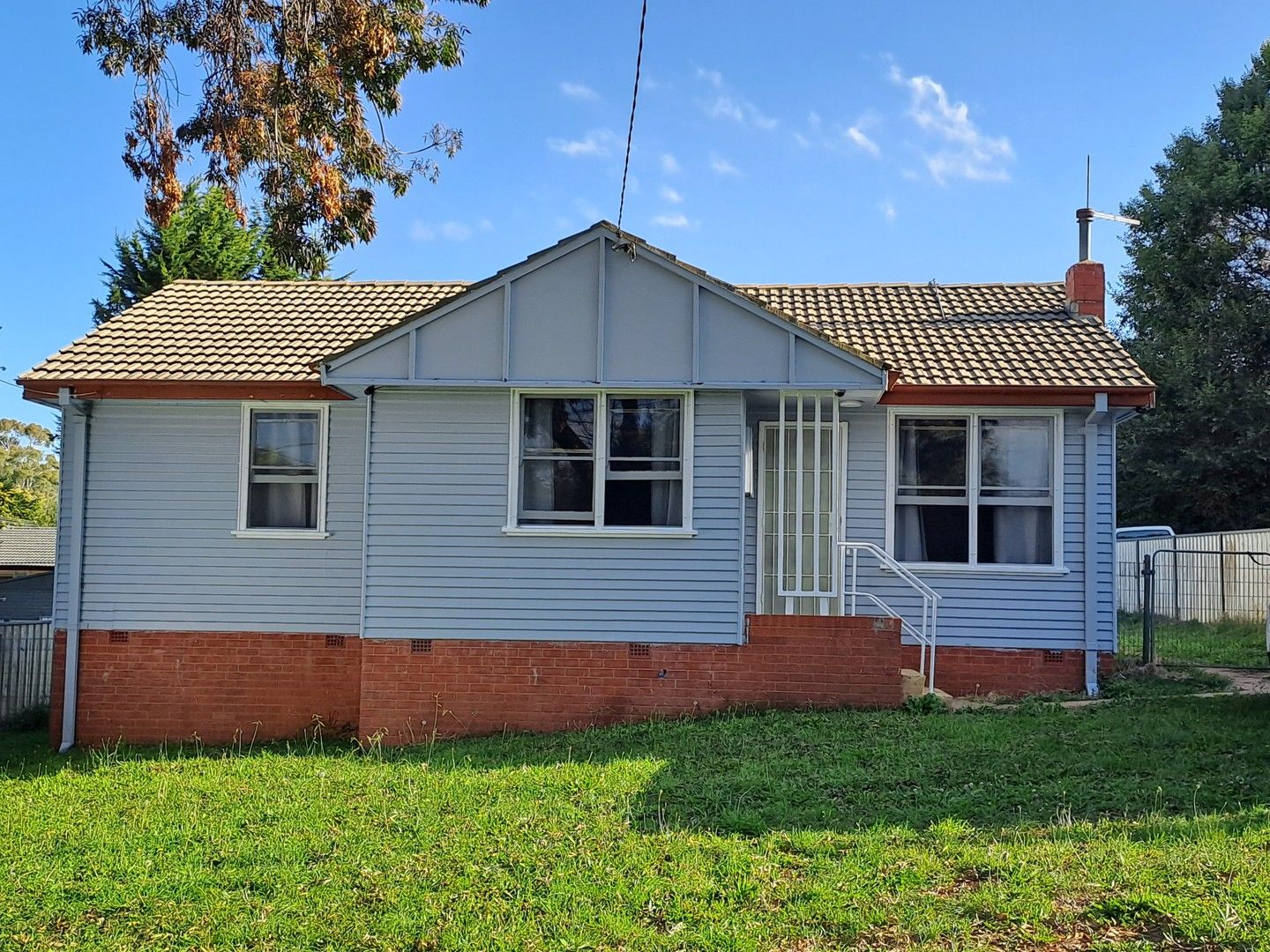 3 bedrooms House in 8 Leura Road ORANGE NSW, 2800
