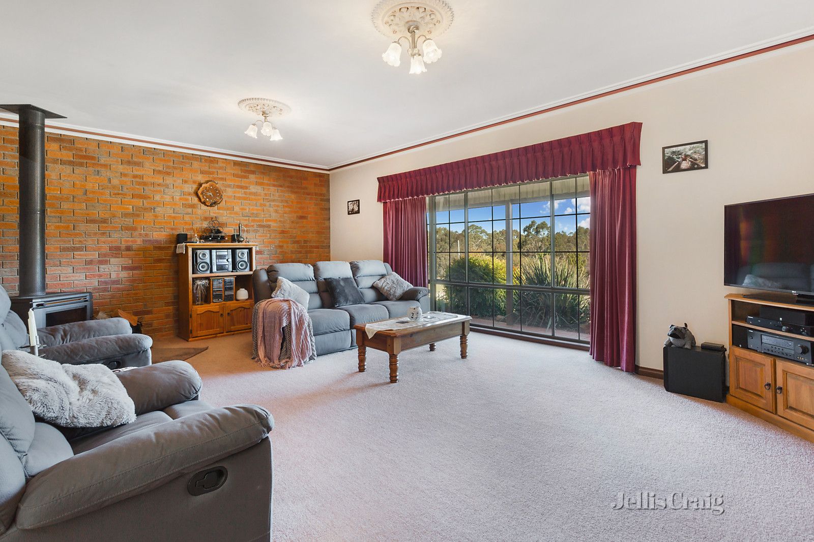 22 Griffiths Lane, Barkers Creek VIC 3451, Image 2