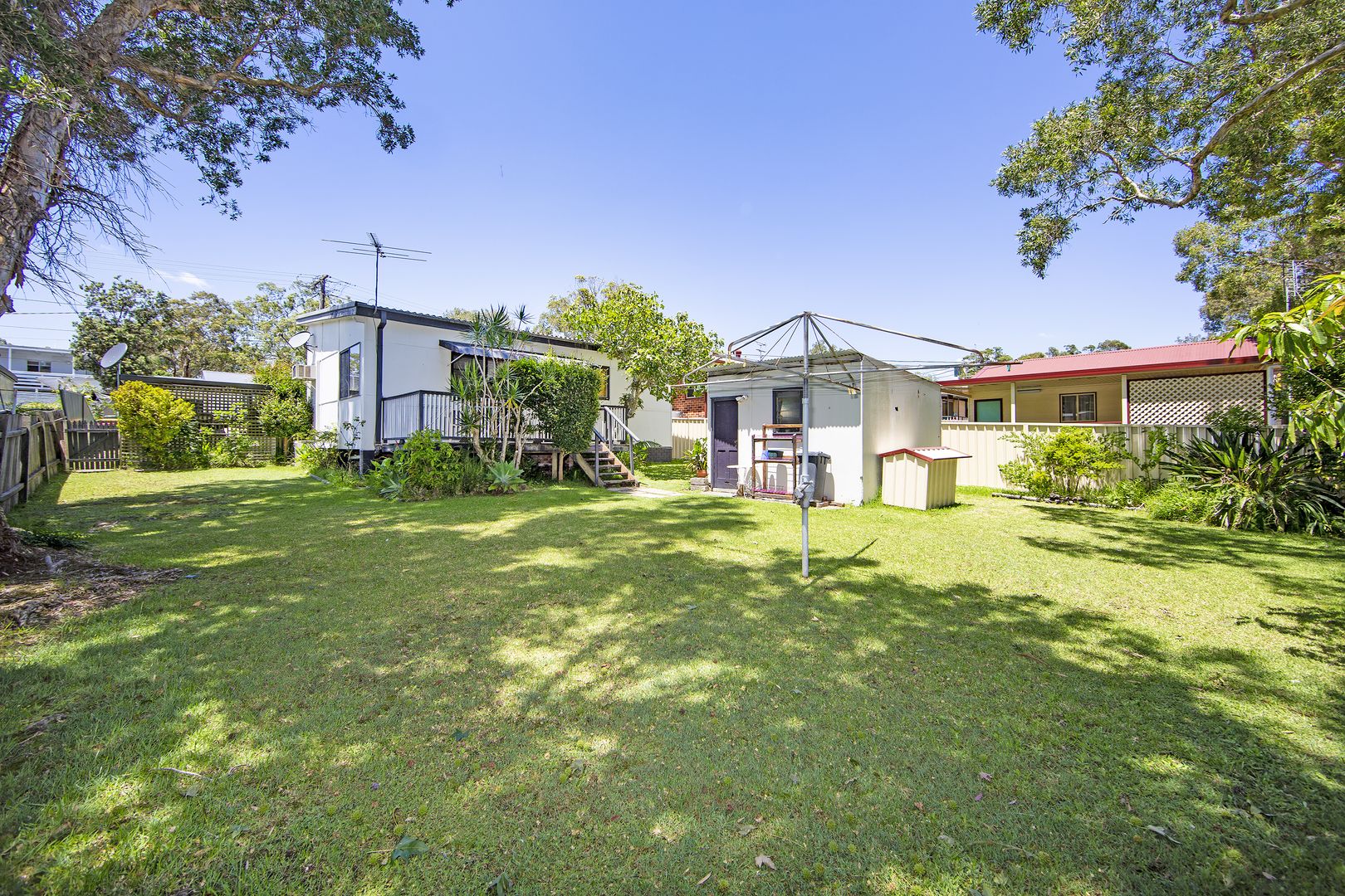 16 Kapala Avenue, Summerland Point NSW 2259, Image 1