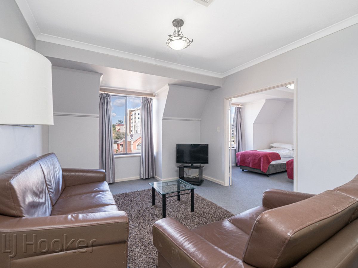 2 bedrooms Apartment / Unit / Flat in 59/11 Regal Place EAST PERTH WA, 6004