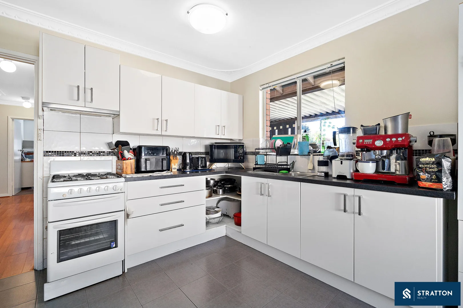 Additional image 12 of 10 Ypres Road, Camillo WA 6111