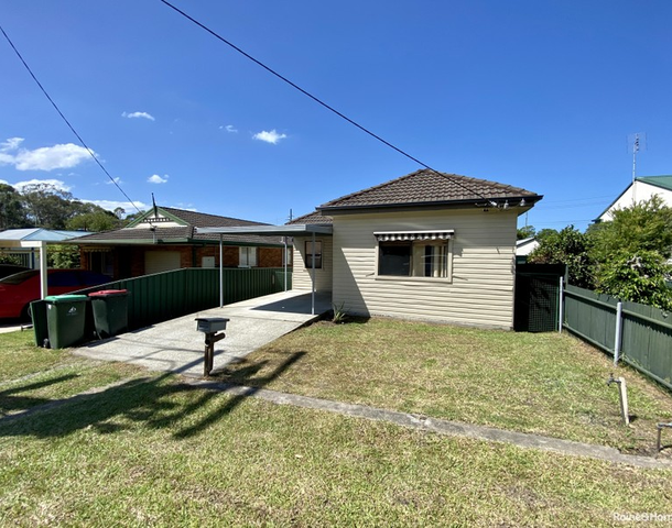 6 Albert Street, Edgeworth NSW 2285