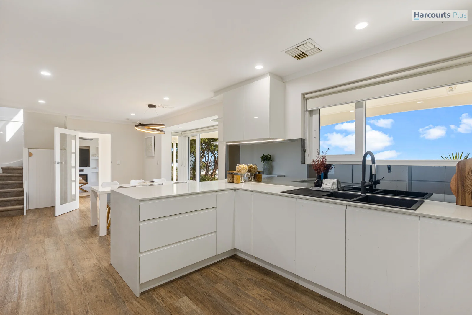 Additional image 11 of 4 Ingomar Court, Hallett Cove SA 5158
