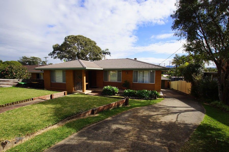4 bedrooms House in 3 Tindara Drive SAWTELL NSW, 2452