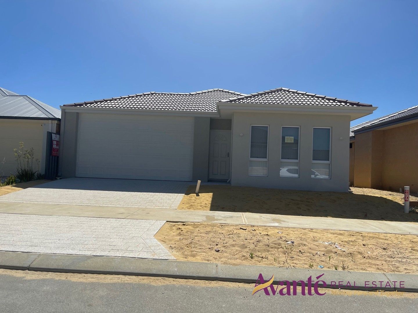 4 bedrooms House in 57 Yellowtail Gr BEELIAR WA, 6164