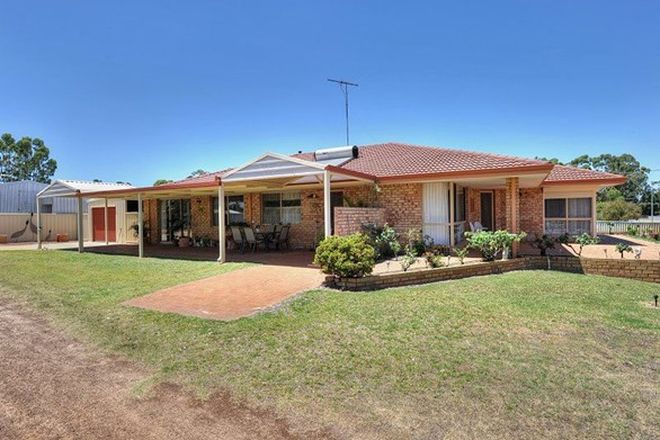 Picture of 44 Windfire Grove, NAMBEELUP WA 6207