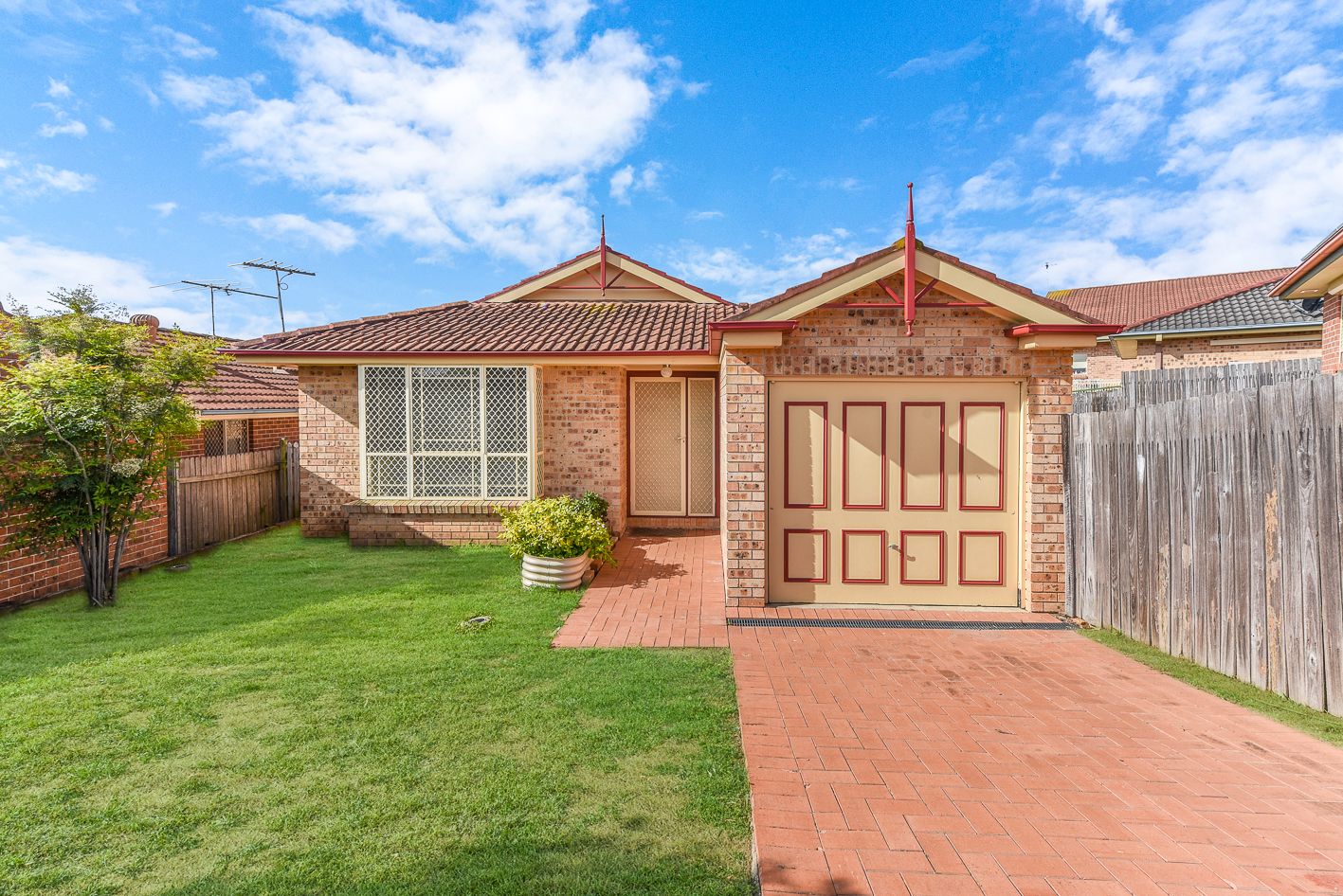 63 Parkholme Circuit, Englorie Park NSW 2560, Image 0