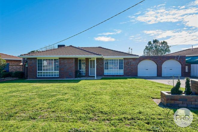 Picture of 21 Maple Road, LAKE ALBERT NSW 2650