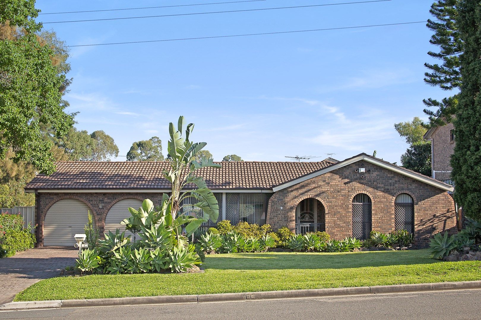 6 Kingston Place, Abbotsbury NSW 2176, Image 0