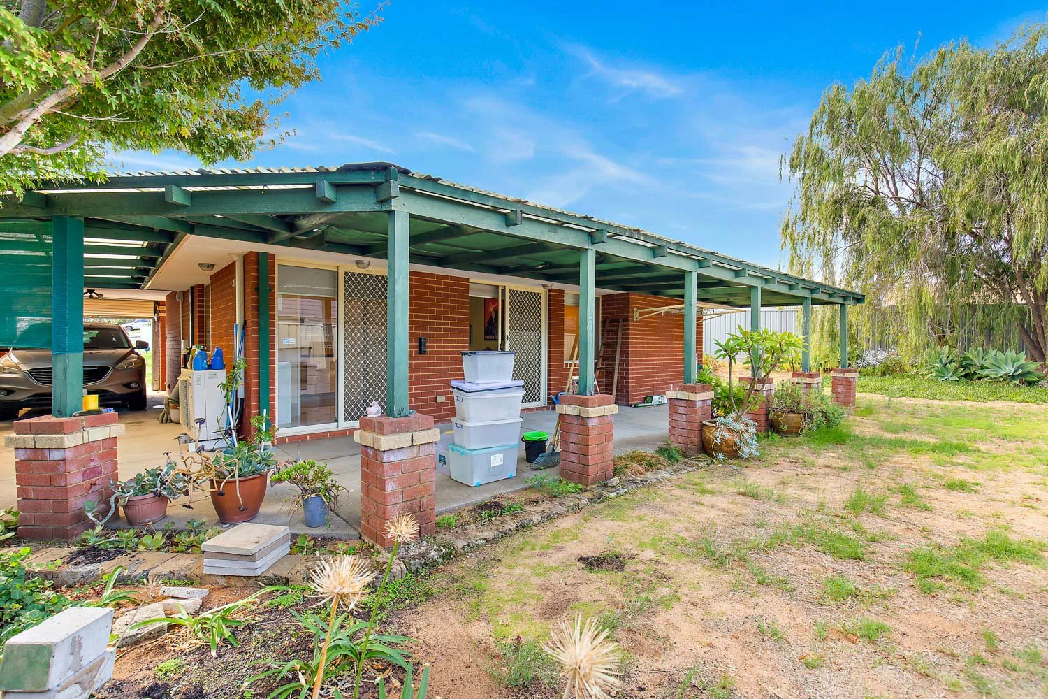 Additional image 25 of 27 Woodley Way, Parmelia WA 6167