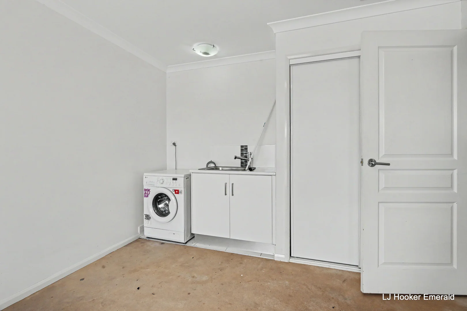 Additional image 9 of 9/44 Lakeside Drive, Emerald QLD 4720