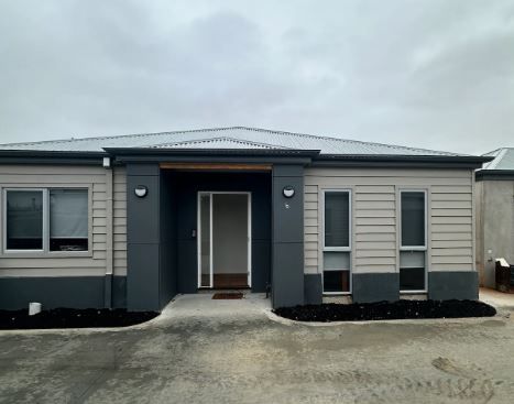 2 bedrooms Apartment / Unit / Flat in 6/27-29 Wood Street GOL GOL NSW, 2738