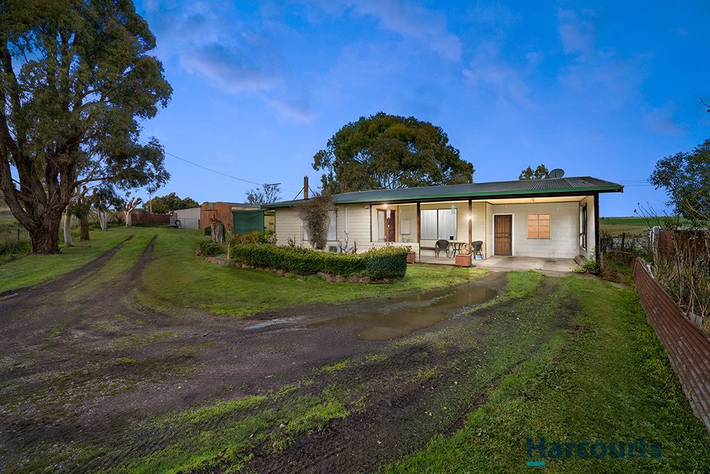 2542 Beaufort-Carngham Road, Carngham VIC 3351, Image 0