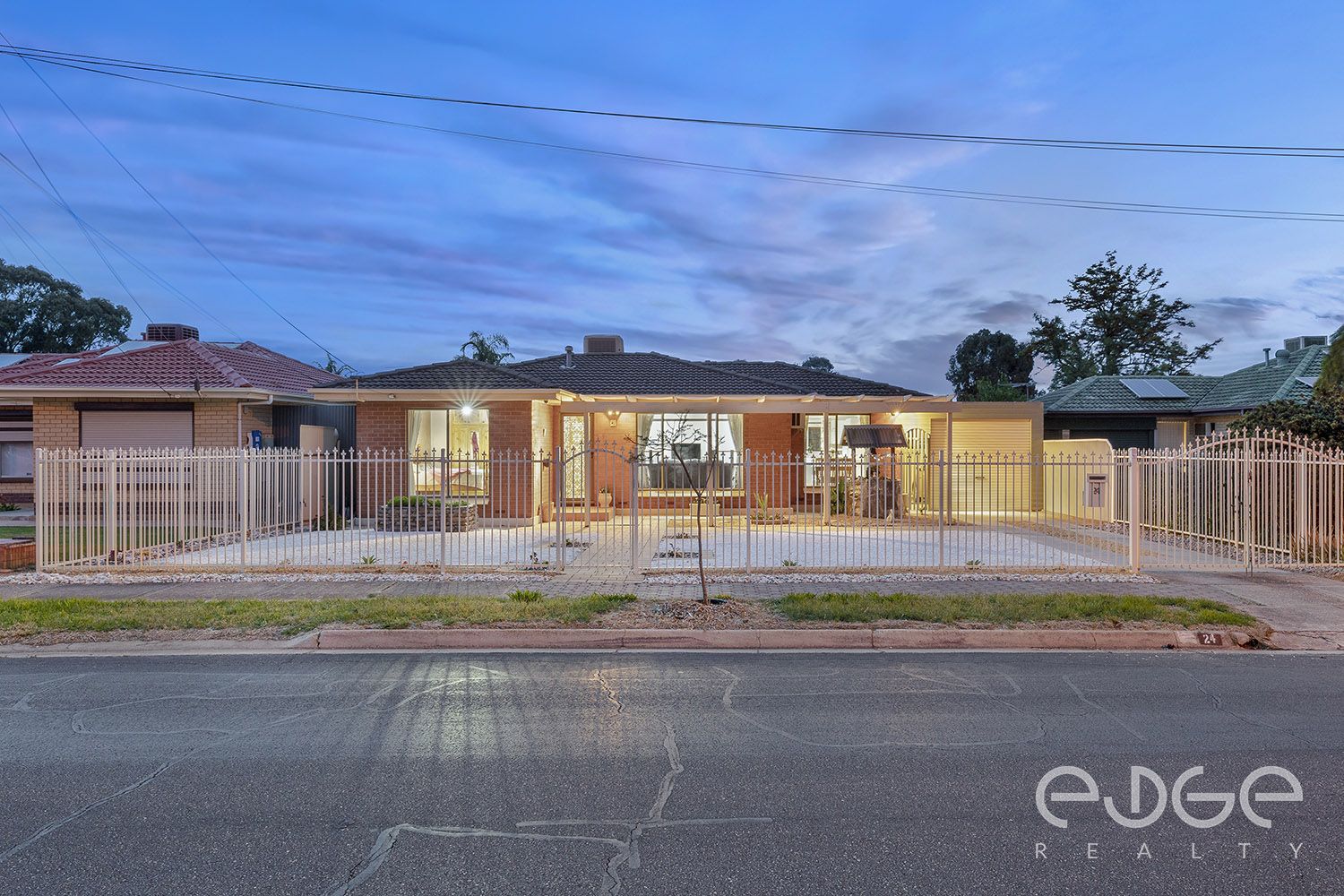 24 Londonderry Avenue, Salisbury Downs SA 5108, Image 0