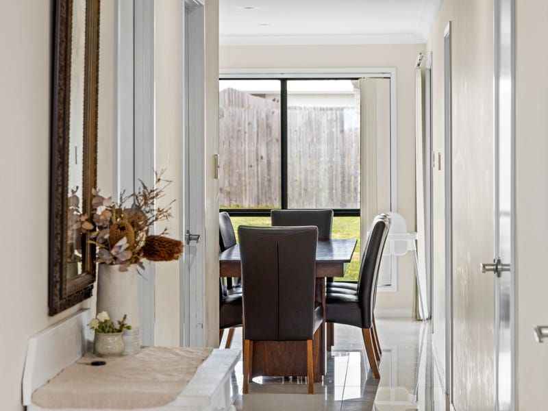 17 Arwon Street, Wyreema QLD 4352 House For Rent Domain