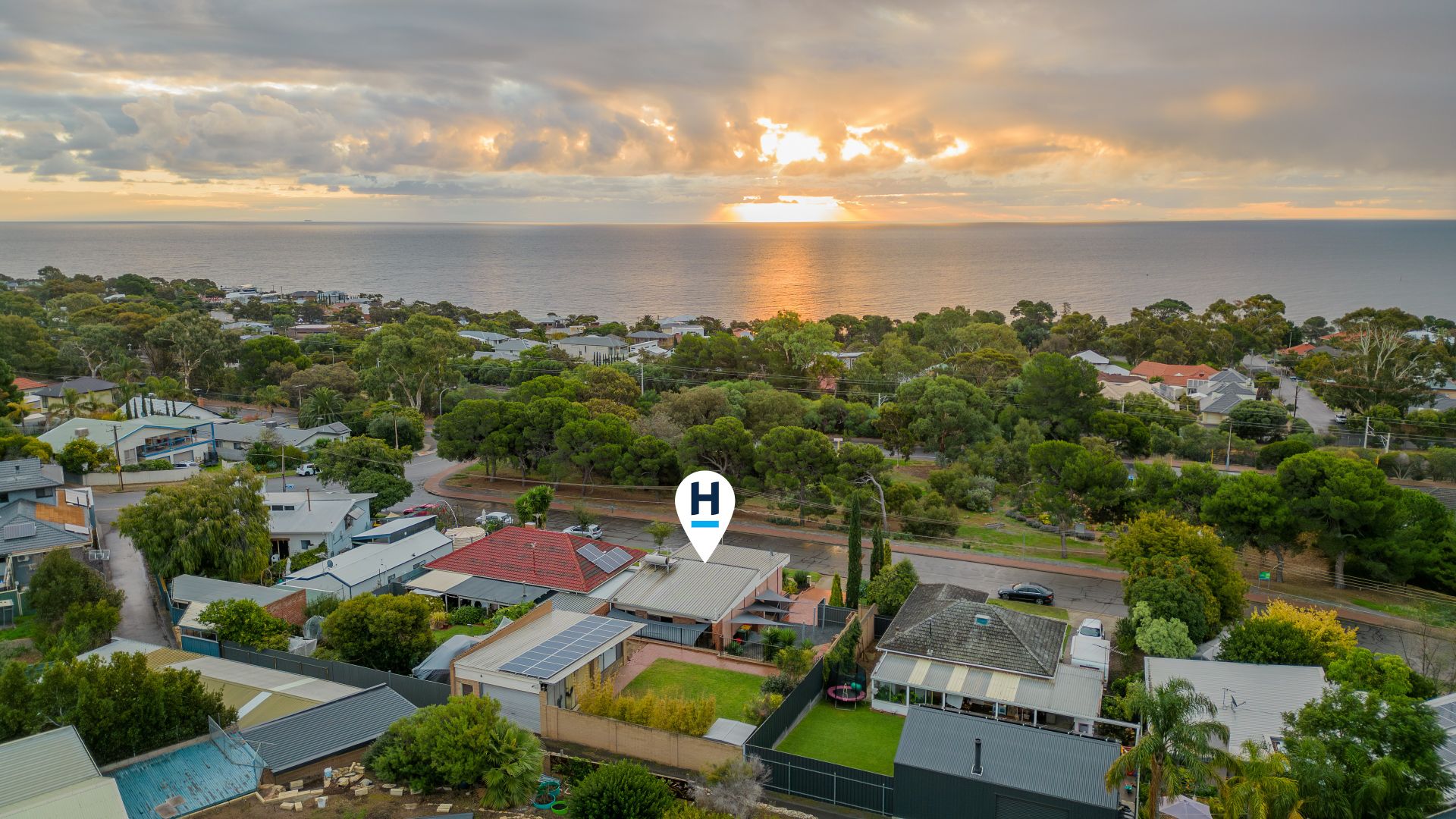 22 Newland Avenue, Marino SA 5049, Image 1