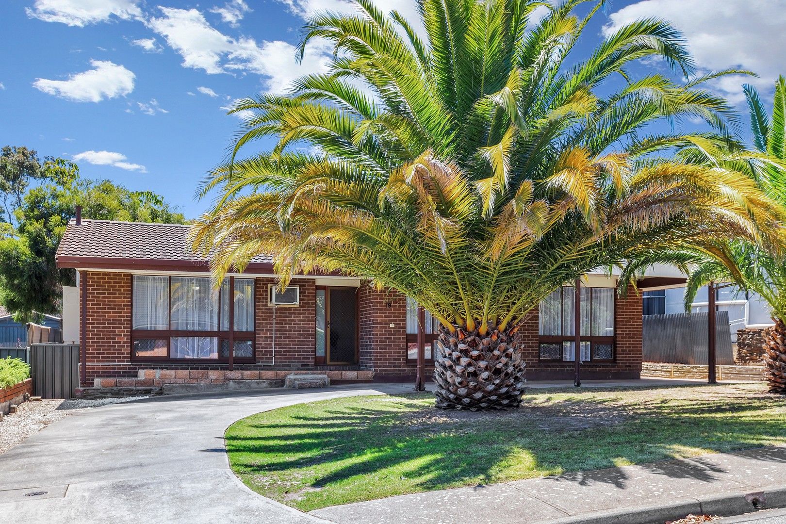 19 Harbourview Road, Hackham West SA 5163, Image 0