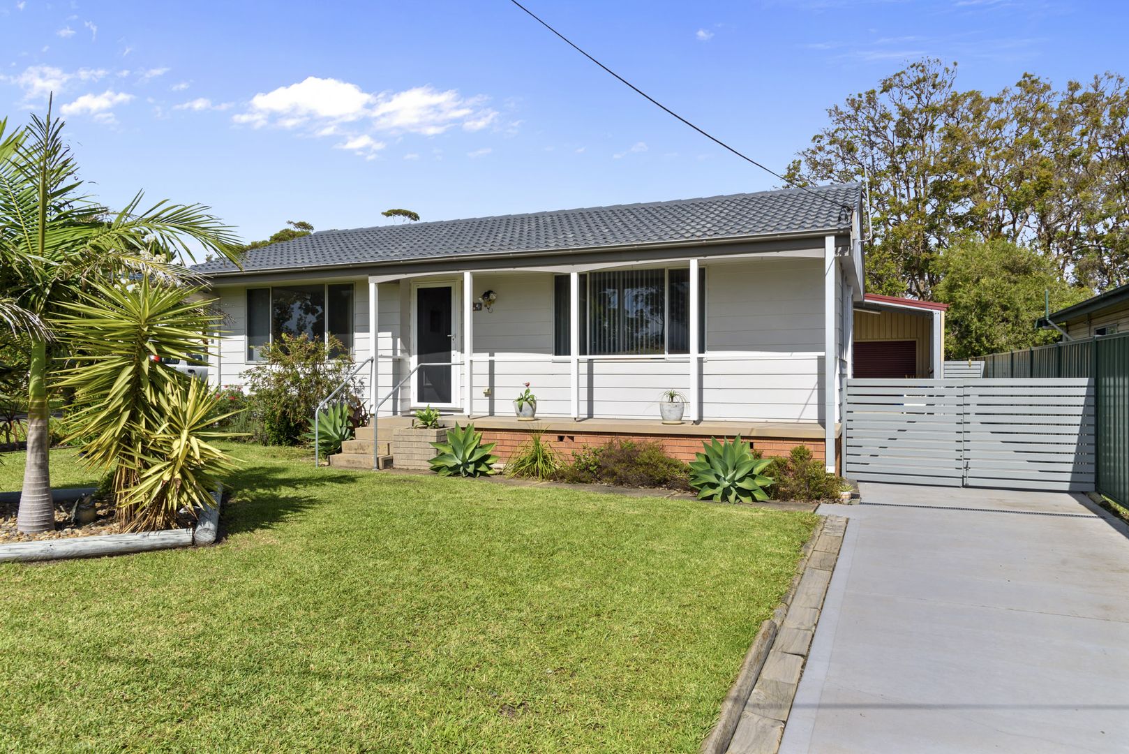 5 Carlton Crescent, Culburra Beach NSW 2540