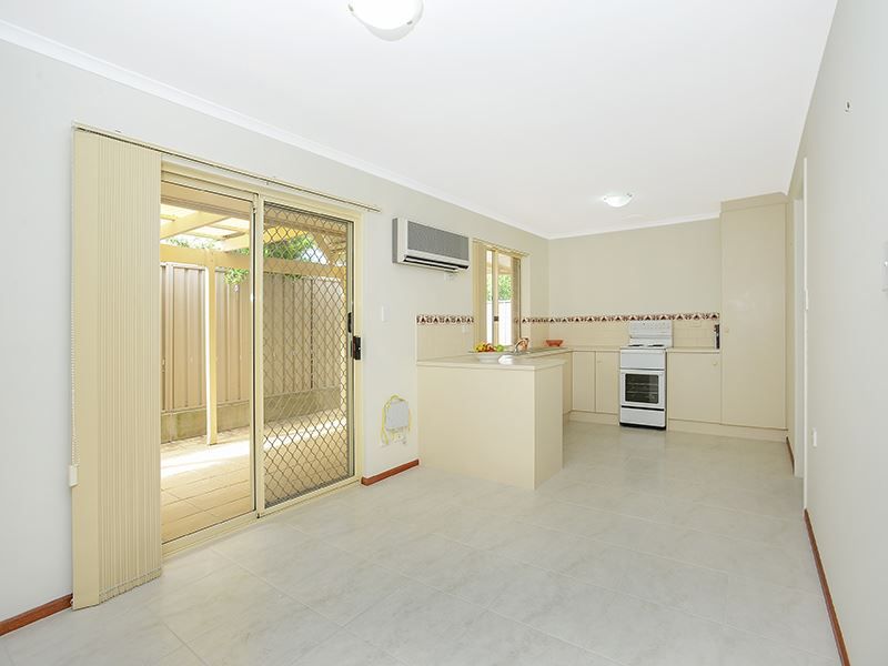 4/33 Nicolas Baudin Drive, Encounter Bay SA 5211, Image 2