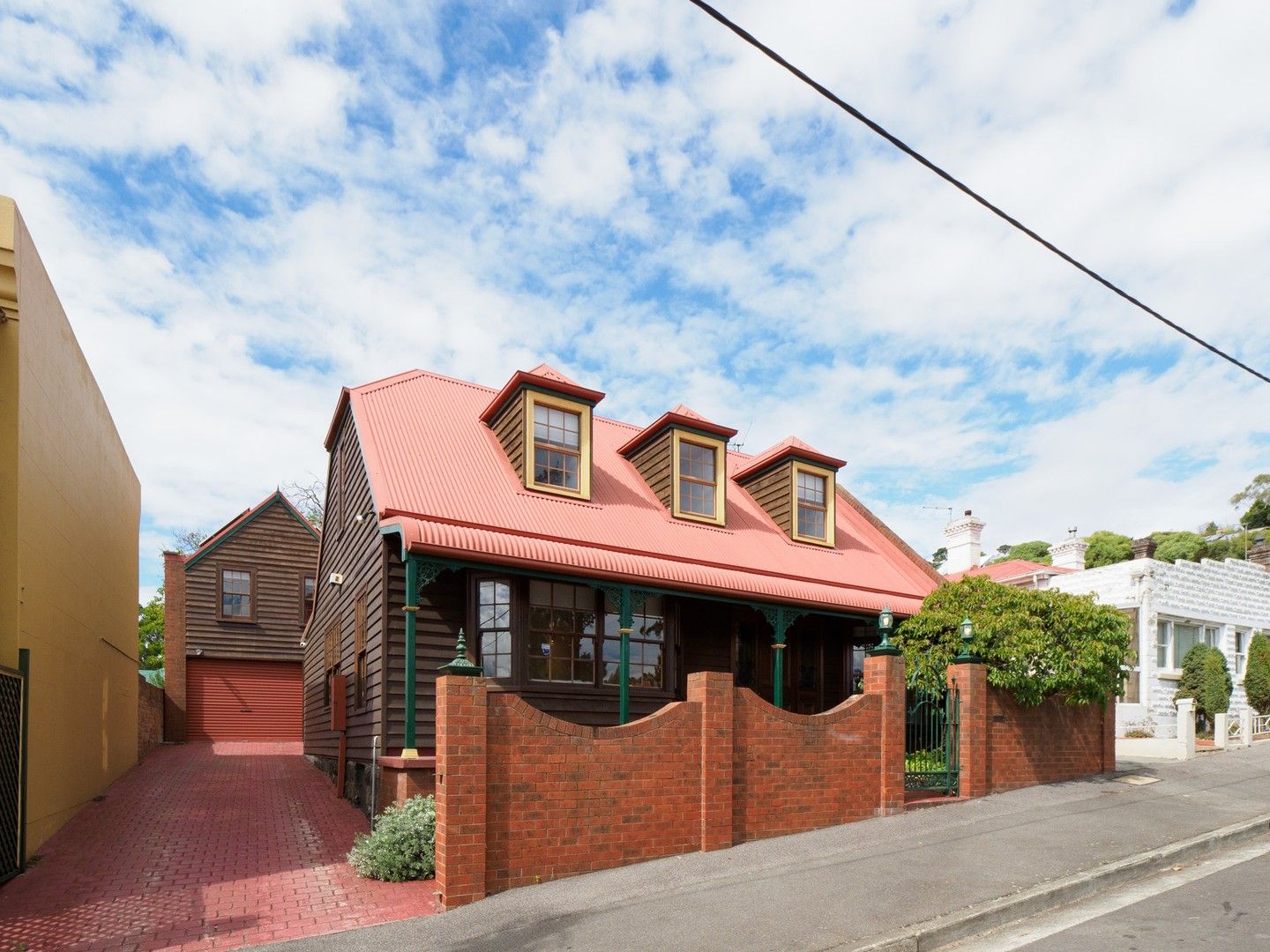 4 bedrooms House in 299 Brisbane Street LAUNCESTON TAS, 7250