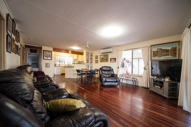 12 O'Hanlon Crescent, Mount Julian QLD 4800, Image 2