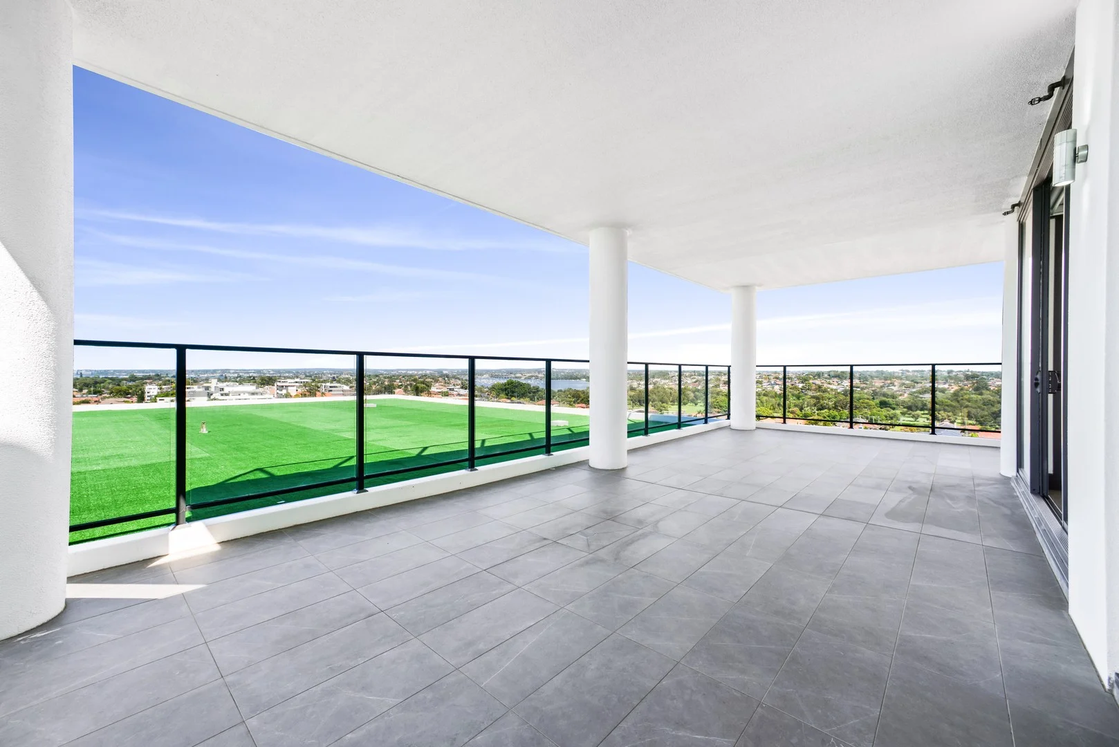 Primary image of 1103/15-17 Garrigarrang Avenue, Kogarah NSW 2217