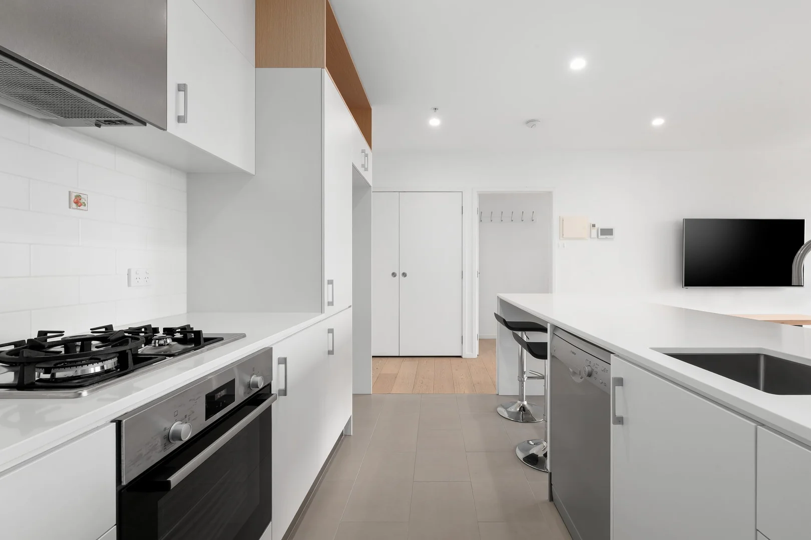 Additional image 4 of 407/30 Bush Boulevard, Mill Park VIC 3082