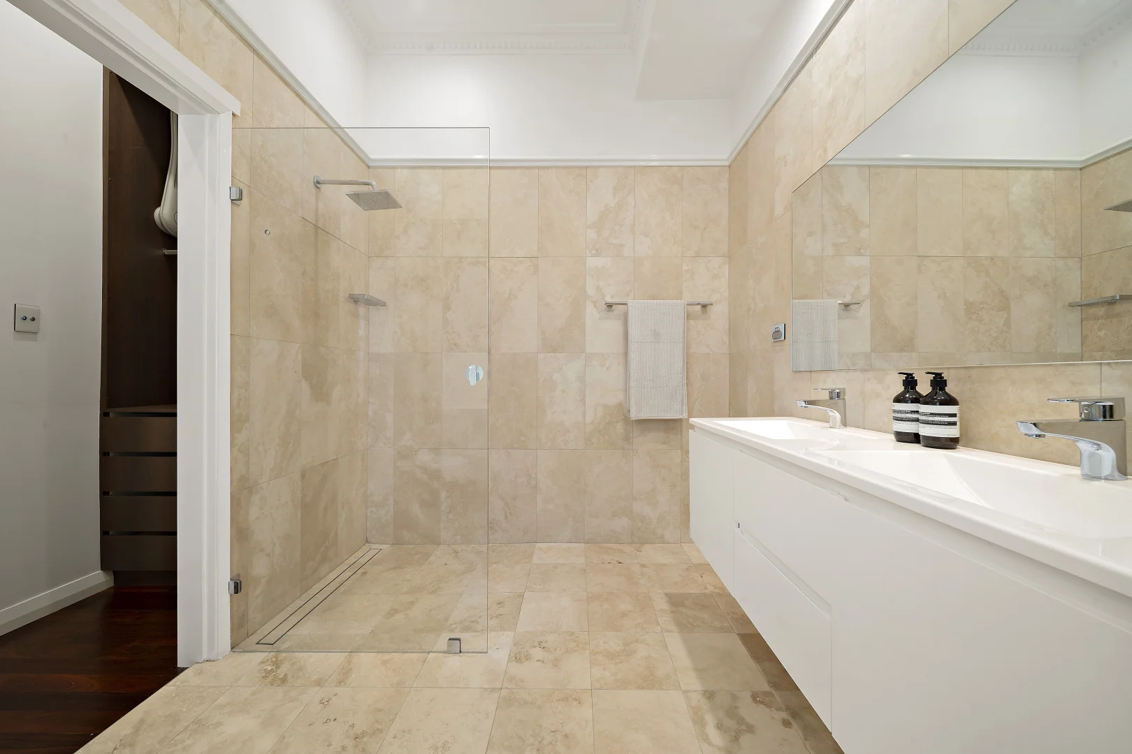 Image 23