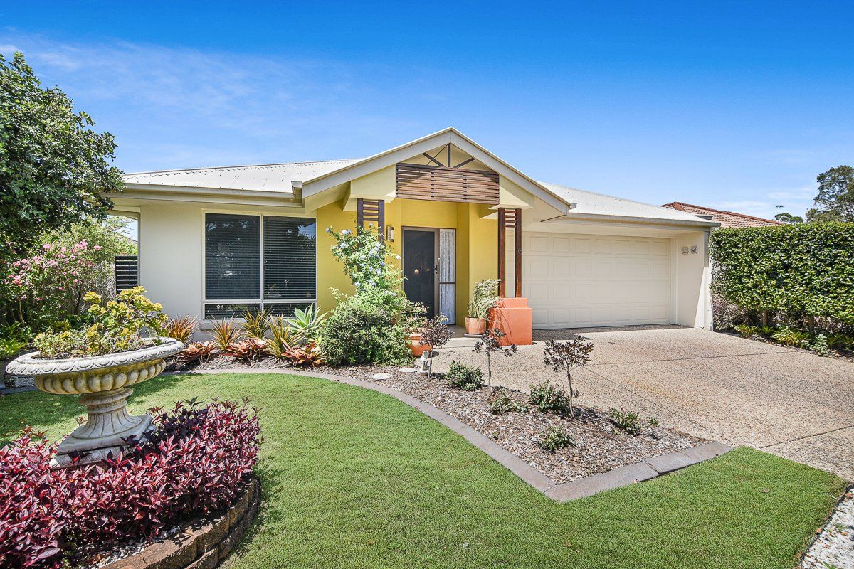 70 Prestwick Drive, Twin Waters Property History & Address Research