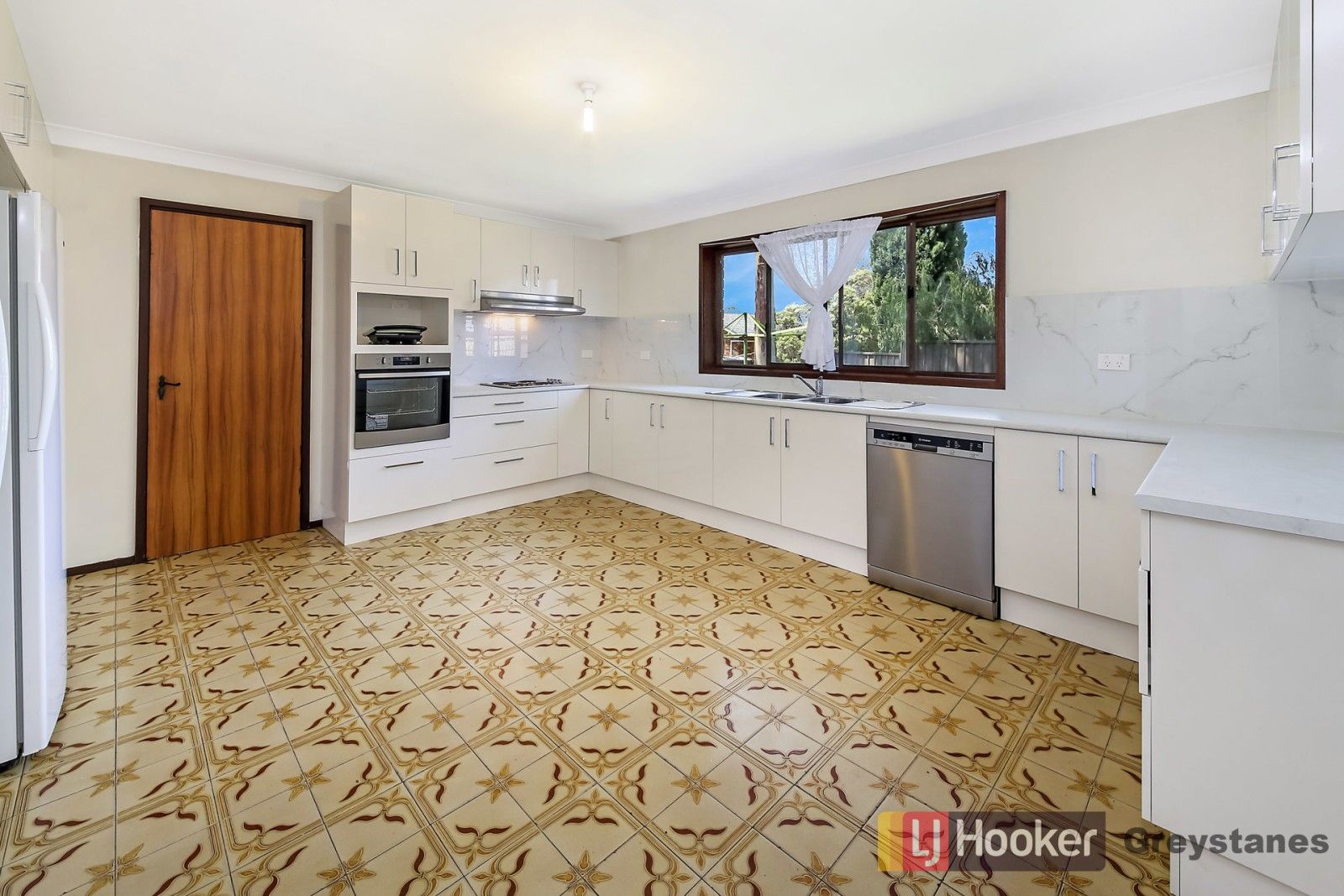 12 Conifer Court, Greystanes NSW 2145, Image 2