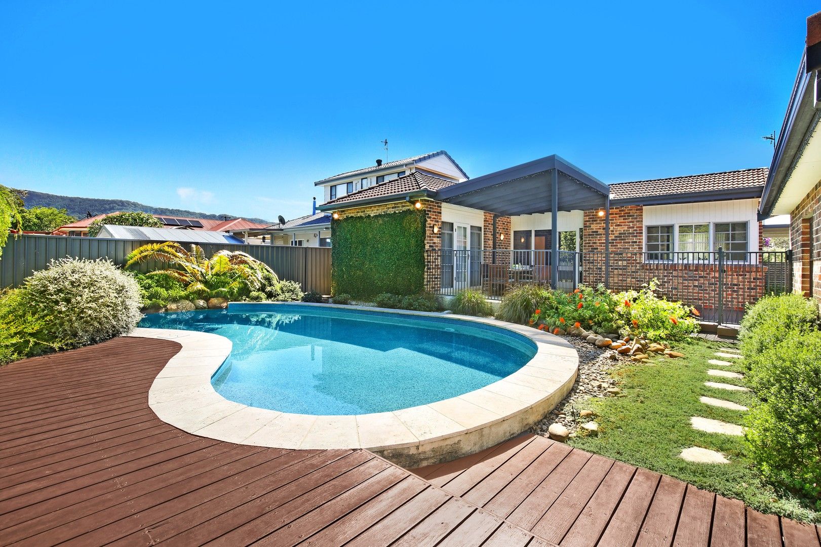 11 Edyth Street, Bellambi NSW 2518, Image 0