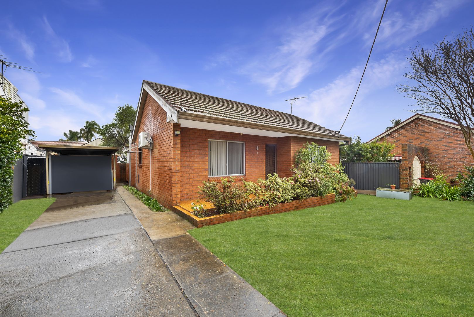 4 Mimosa Avenue, Toongabbie NSW 2146