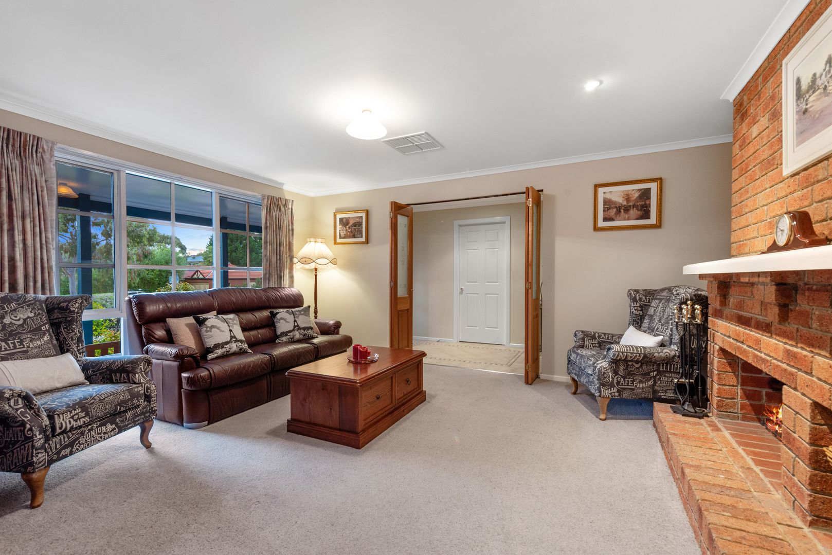 6 Albury Court, Croydon North VIC 3136, Image 2