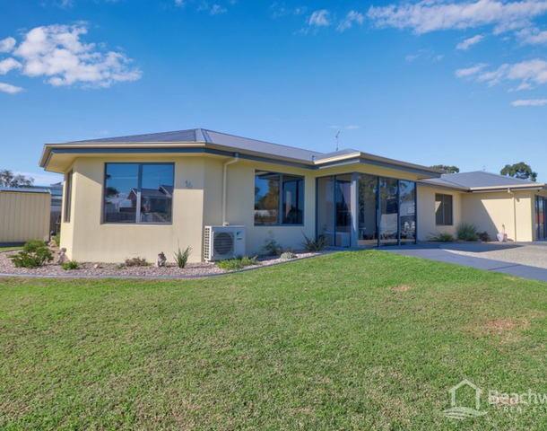 16 Turners Avenue, Turners Beach TAS 7315