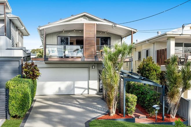 Picture of 48 Crown Street, WYNNUM QLD 4178